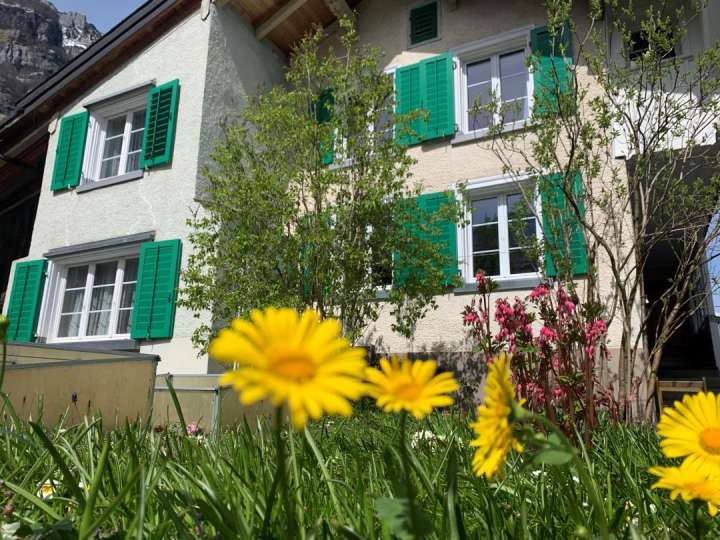 dieGASTgeberei.ch - Revier Grosi's Art