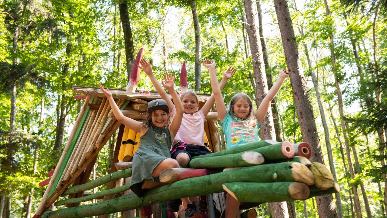 Drachenspielplatz Kerenzerberg