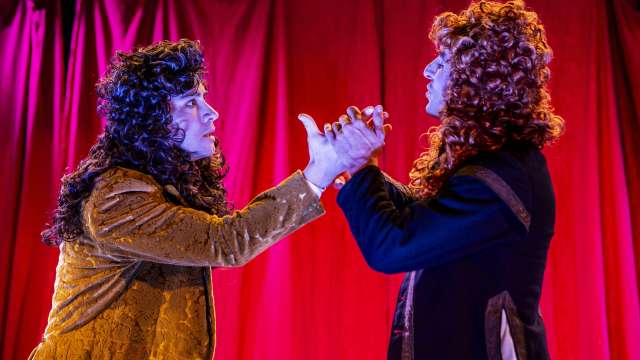 Molières "Tartuffe" als Freilichtkomödie in Glarus