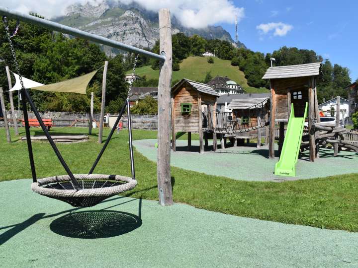 Spielplatz Feld